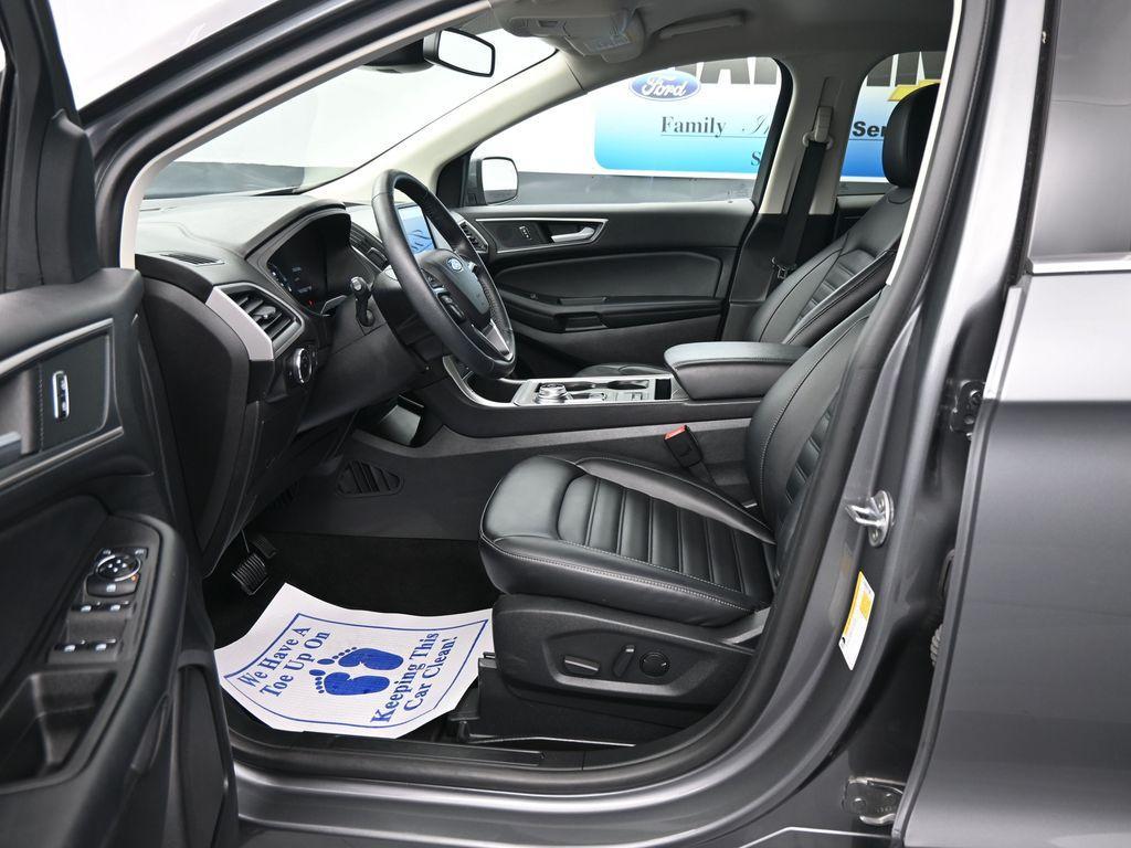 used 2024 Ford Edge car, priced at $22,982