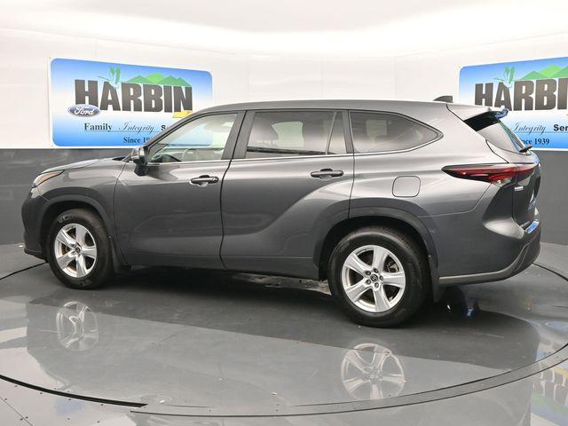 used 2024 Toyota Highlander car, priced at $32,982