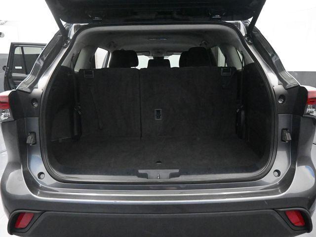 used 2024 Toyota Highlander car, priced at $32,982