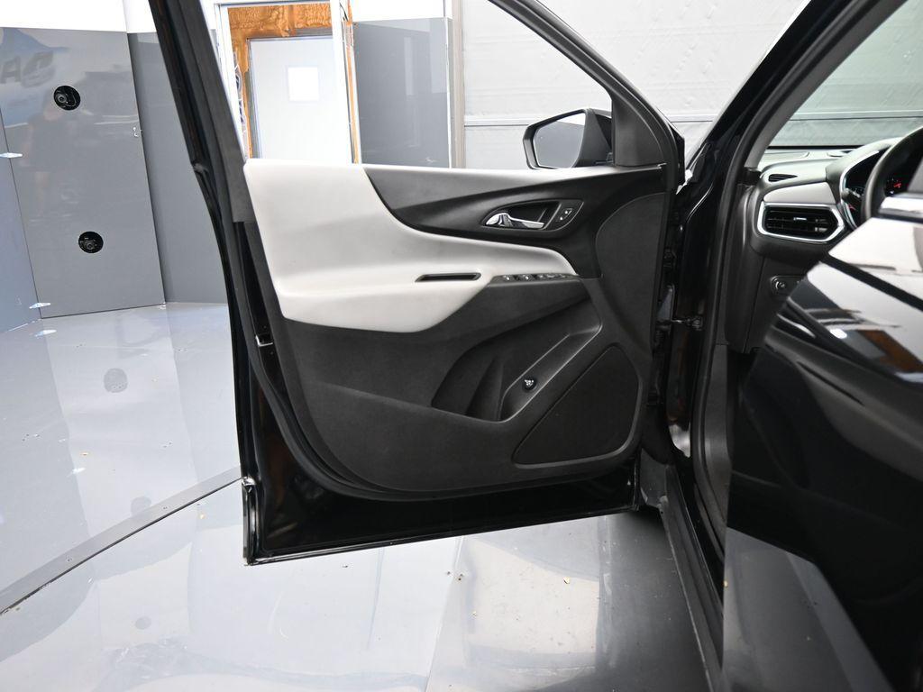 used 2024 Chevrolet Equinox car, priced at $19,982