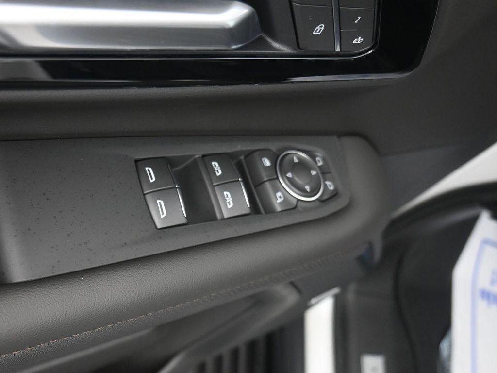 new 2025 Chevrolet Suburban car, priced at $101,115