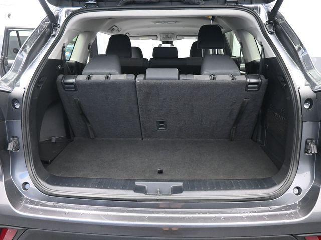 used 2024 Toyota Highlander car, priced at $32,488