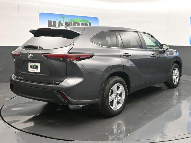 used 2024 Toyota Highlander car, priced at $32,488