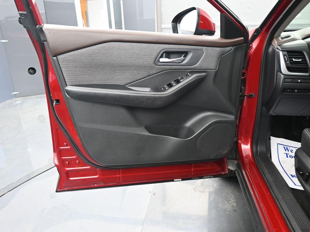 used 2023 Nissan Rogue car, priced at $18,982