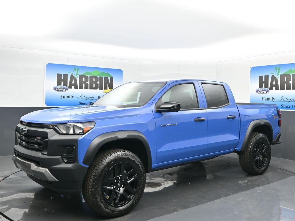 new 2025 Chevrolet Colorado car, priced at $48,015