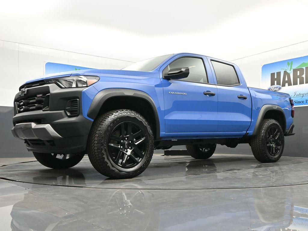 new 2025 Chevrolet Colorado car, priced at $48,015