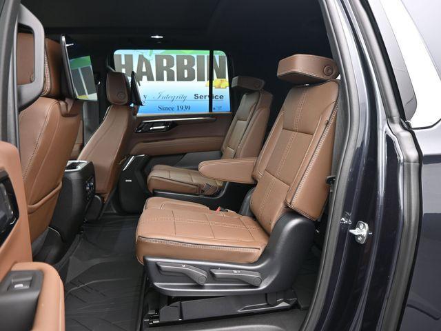 new 2025 Chevrolet Suburban car, priced at $92,299