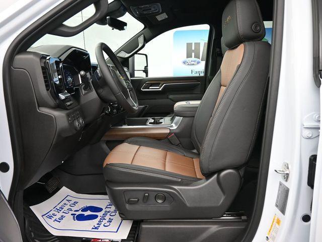 new 2026 Chevrolet Silverado 2500 car, priced at $77,621