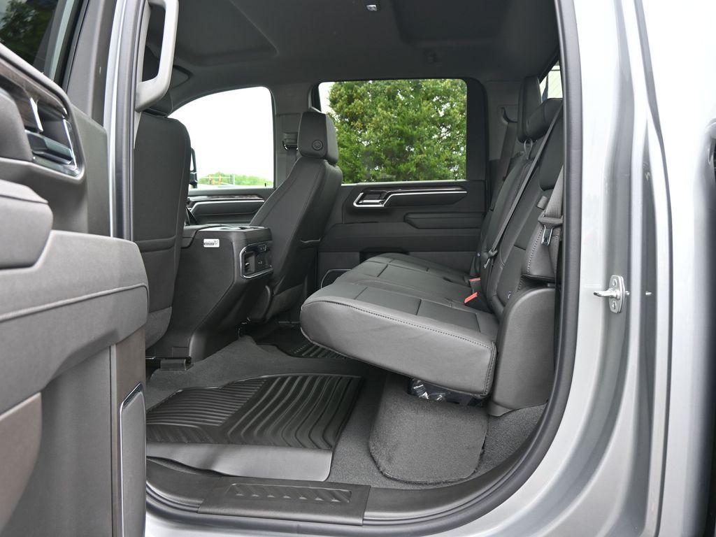 new 2025 Chevrolet Silverado 2500 car, priced at $79,128