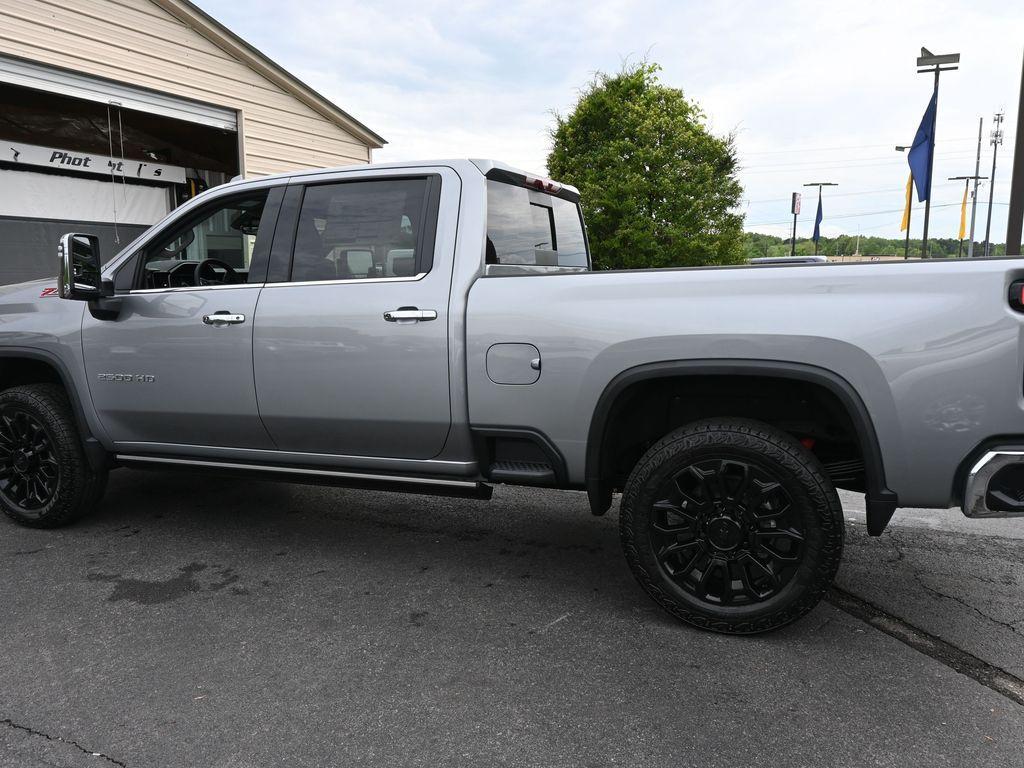 new 2025 Chevrolet Silverado 2500 car, priced at $79,128