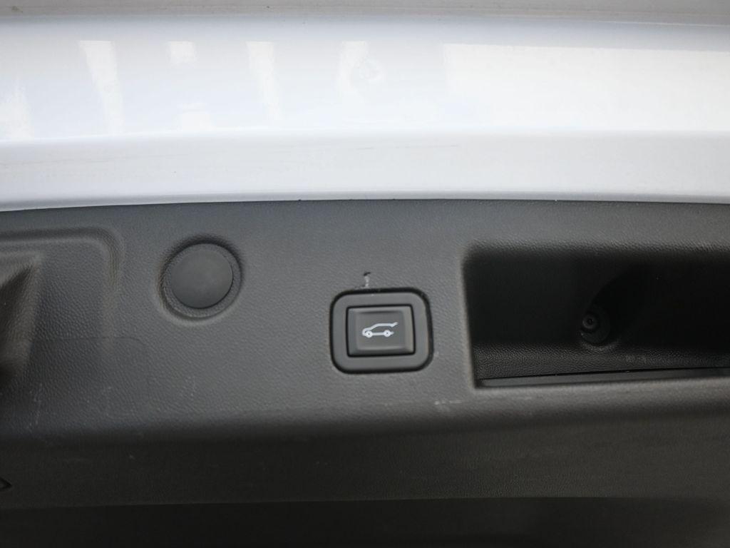 used 2024 Chevrolet Equinox car, priced at $19,982