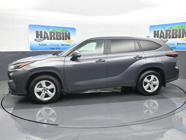 used 2024 Toyota Highlander car, priced at $32,982