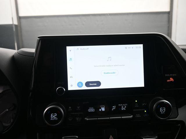 used 2024 Toyota Highlander car, priced at $32,982