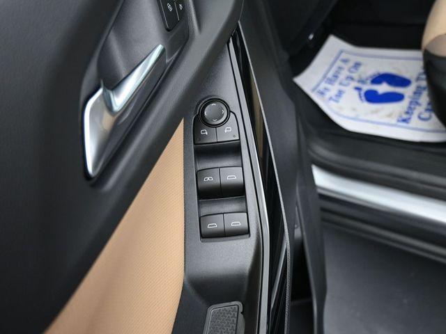 new 2026 Chevrolet Equinox car, priced at $37,177