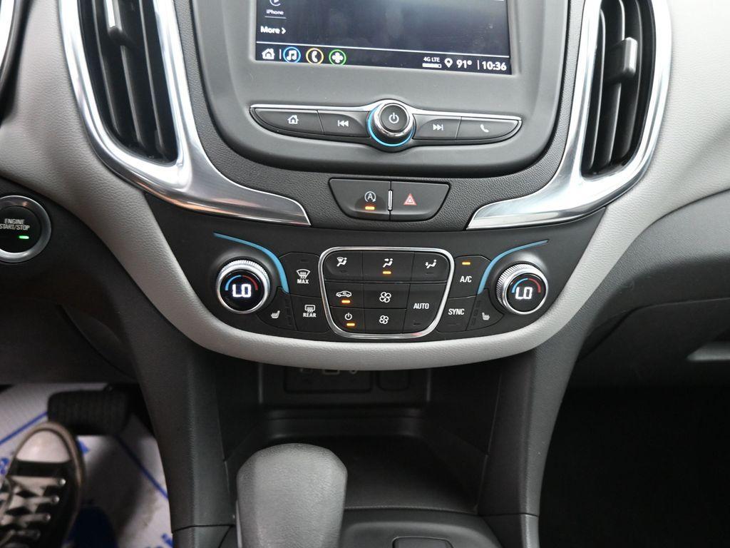used 2024 Chevrolet Equinox car, priced at $19,488