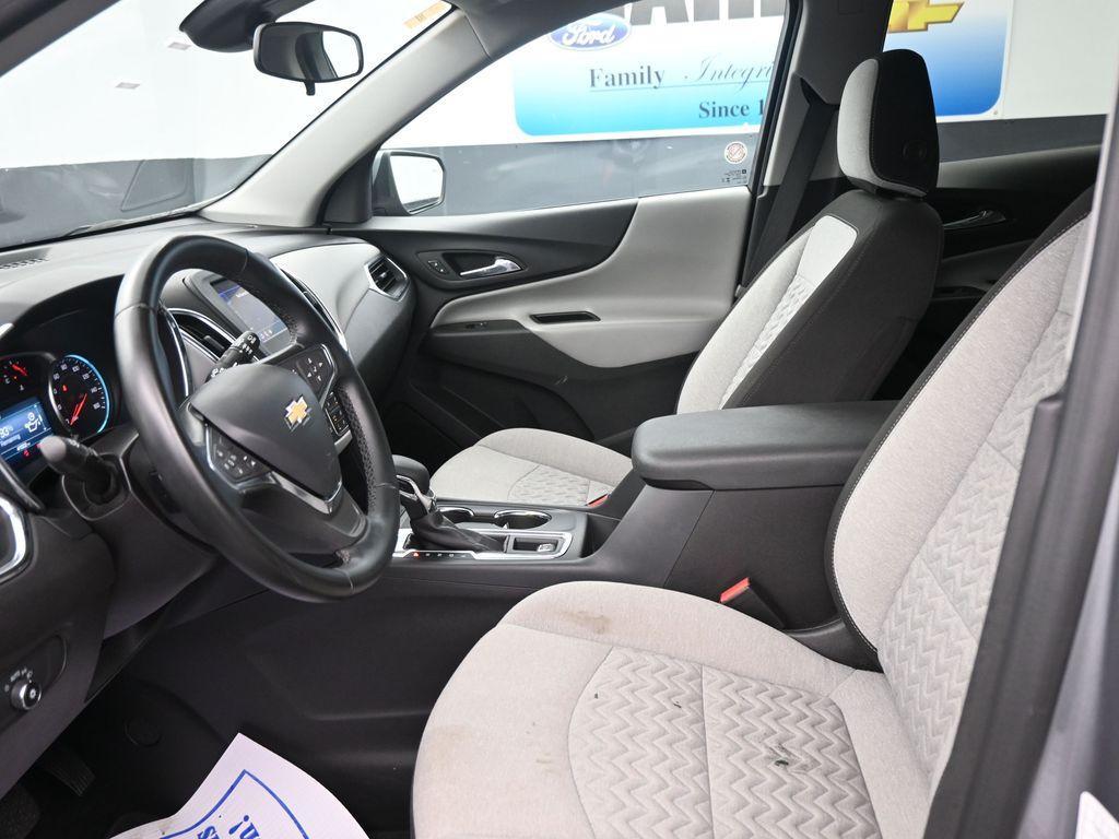 used 2024 Chevrolet Equinox car, priced at $19,488