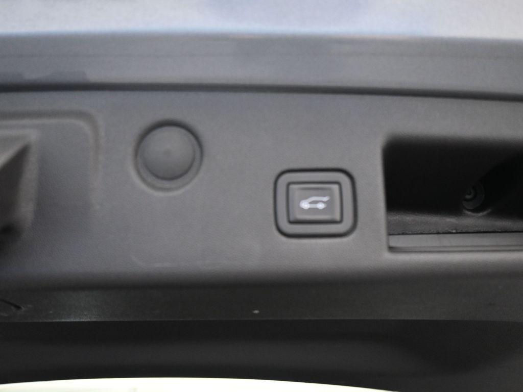 used 2024 Chevrolet Equinox car, priced at $19,488
