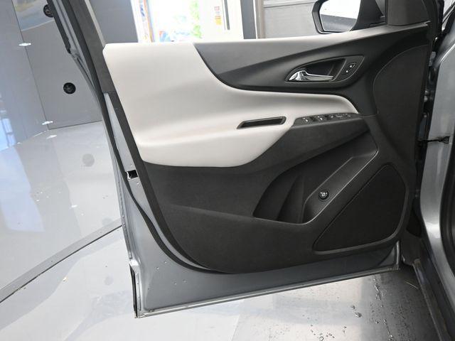 used 2024 Chevrolet Equinox car, priced at $19,488