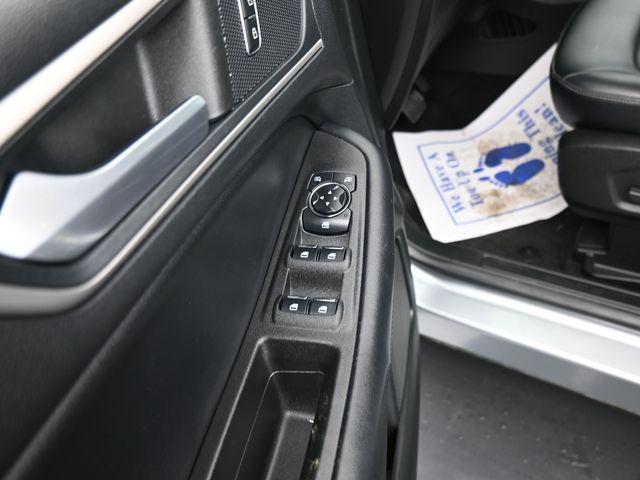 used 2023 Ford Edge car, priced at $19,982