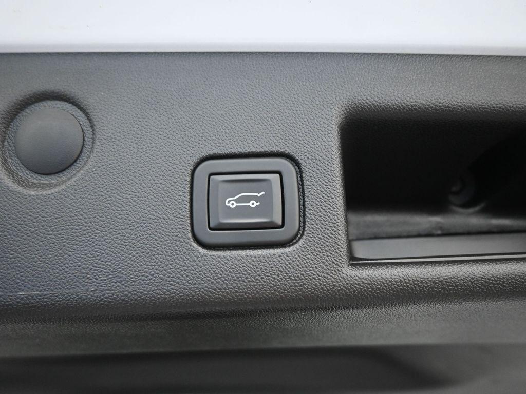 used 2024 Chevrolet Equinox car, priced at $20,488