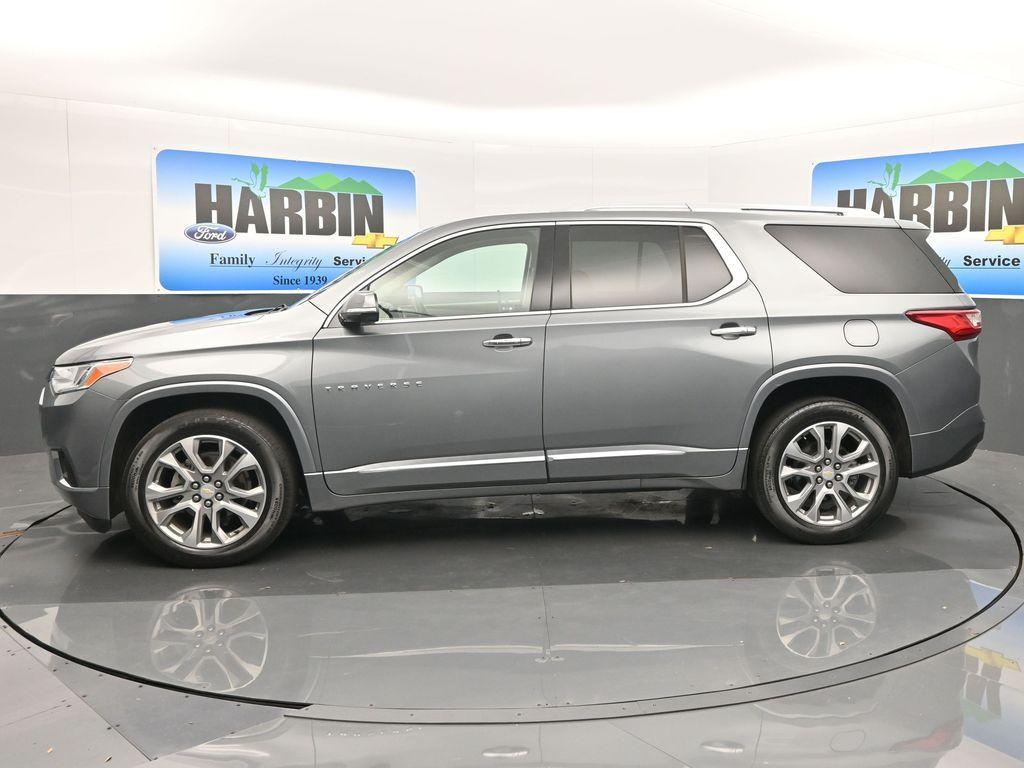 used 2020 Chevrolet Traverse car, priced at $24,488