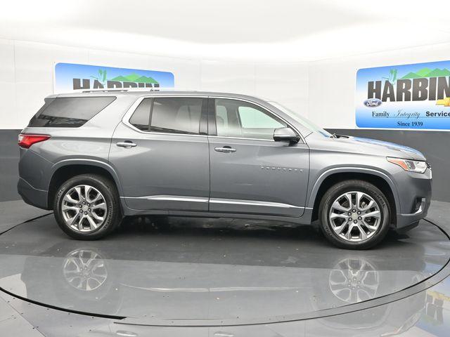 used 2020 Chevrolet Traverse car, priced at $24,488