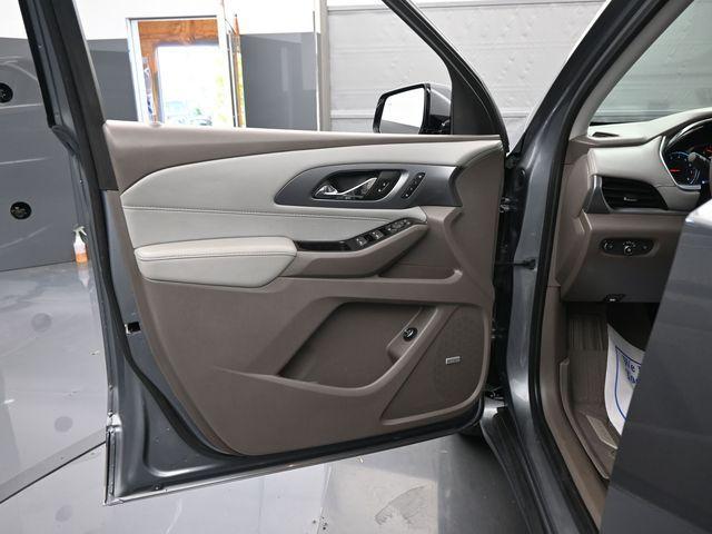 used 2020 Chevrolet Traverse car, priced at $24,488