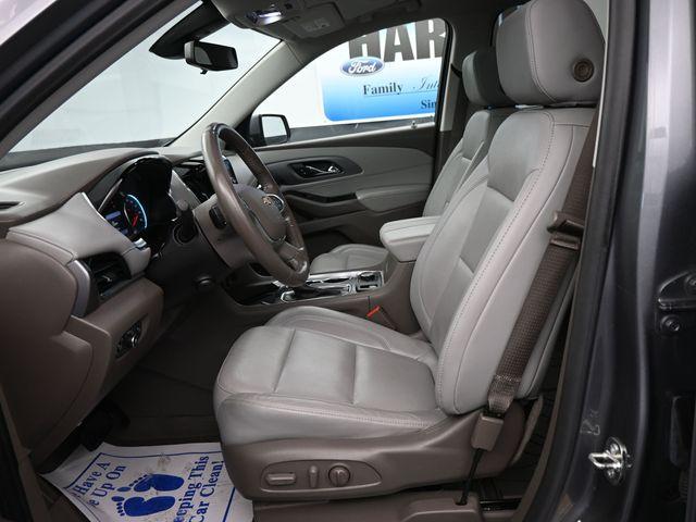 used 2020 Chevrolet Traverse car, priced at $24,488