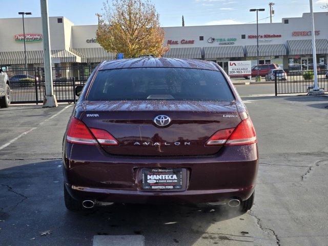 used 2005 Toyota Avalon car