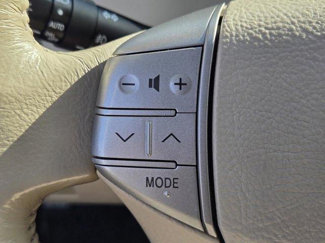 used 2005 Toyota Avalon car