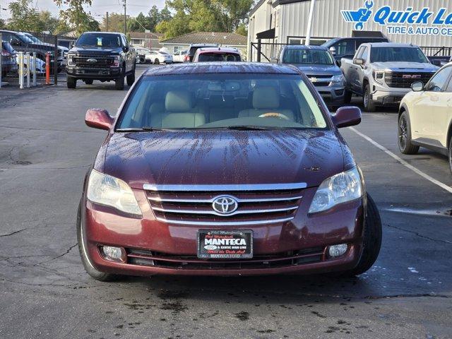 used 2005 Toyota Avalon car