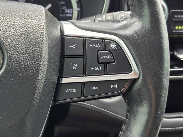 used 2021 Toyota Highlander car, priced at $30,988