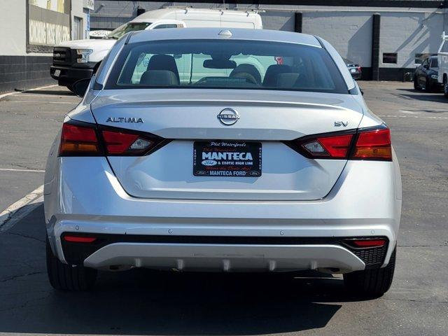 used 2024 Nissan Altima car