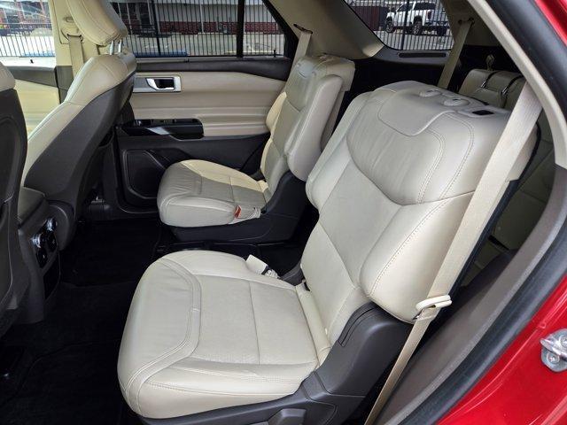 used 2020 Ford Explorer car