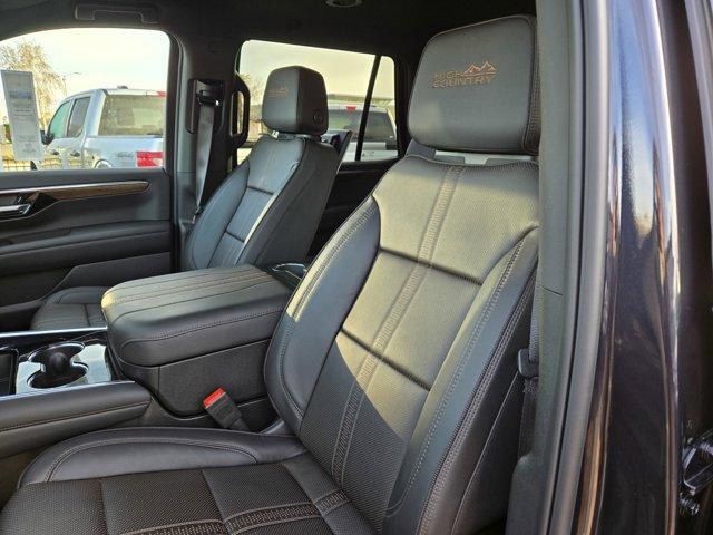 used 2025 Chevrolet Tahoe car