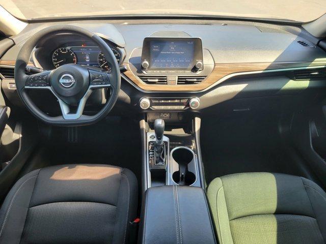 used 2024 Nissan Altima car