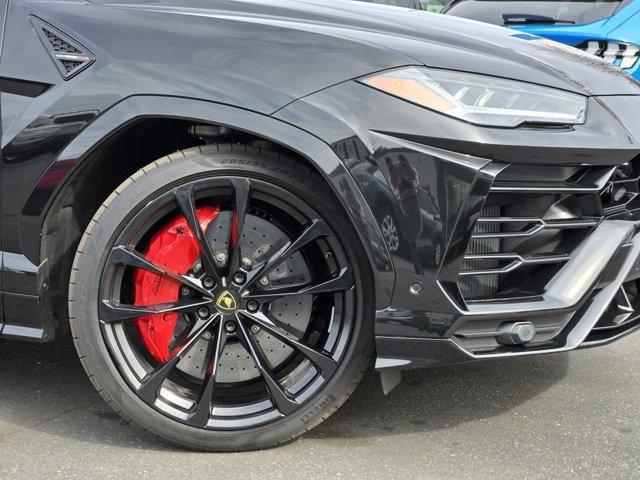 used 2021 Lamborghini Urus car