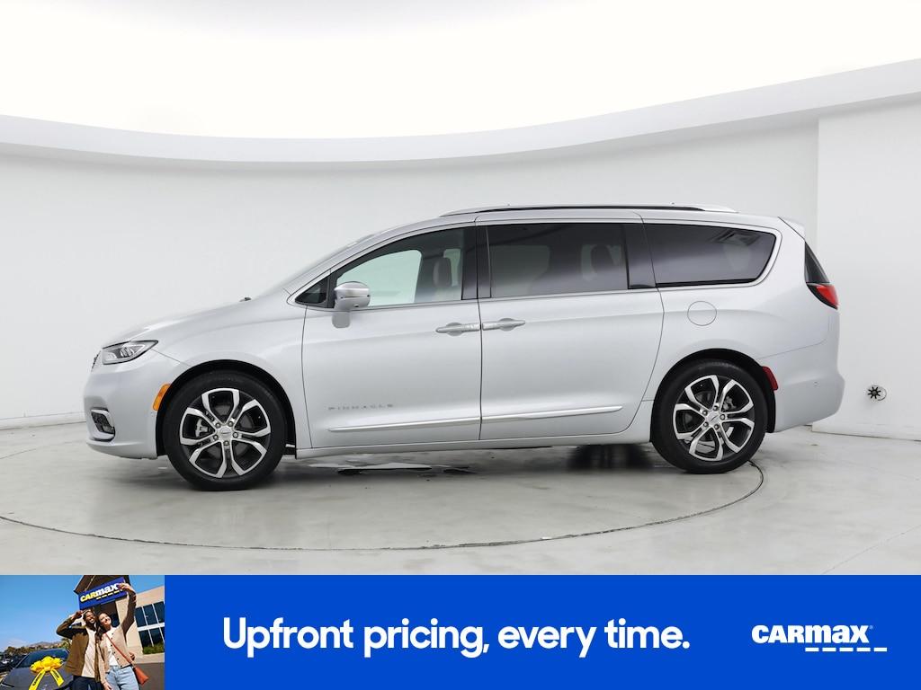 used 2024 Chrysler Pacifica car, priced at $44,998