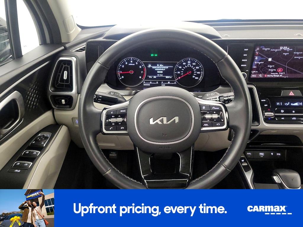 used 2023 Kia Sorento car, priced at $27,998