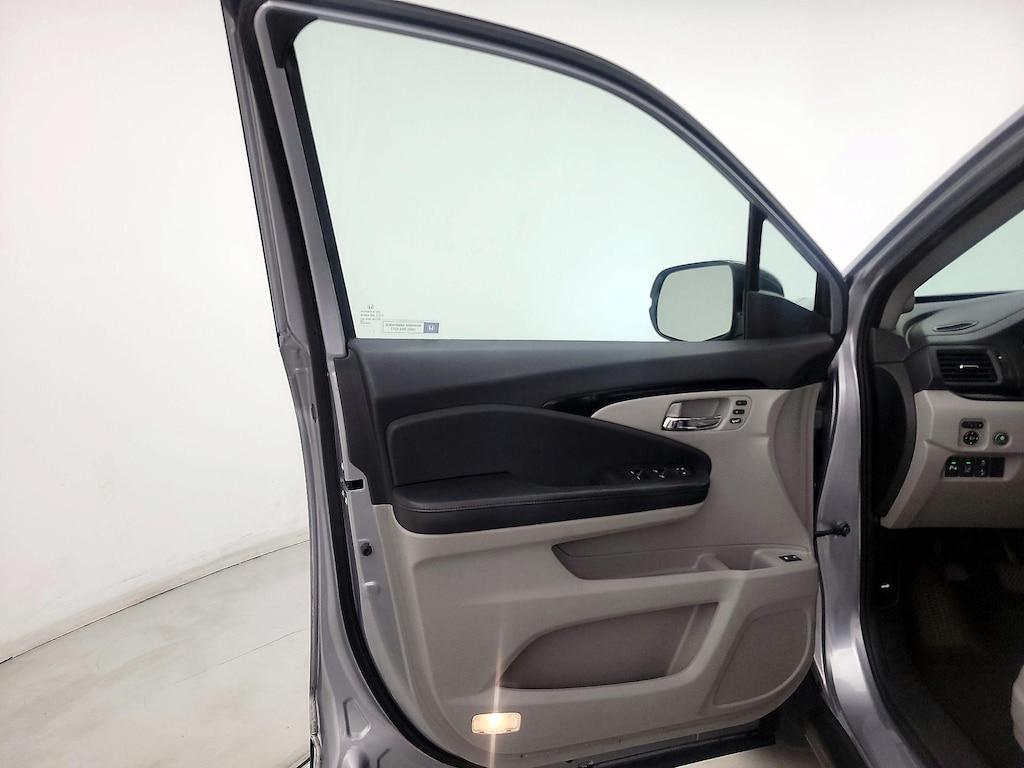 used 2017 Honda Pilot car, priced at $21,998