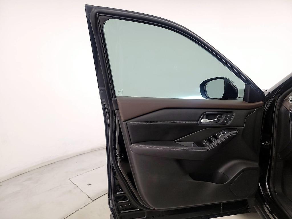 used 2023 Nissan Rogue car, priced at $27,998