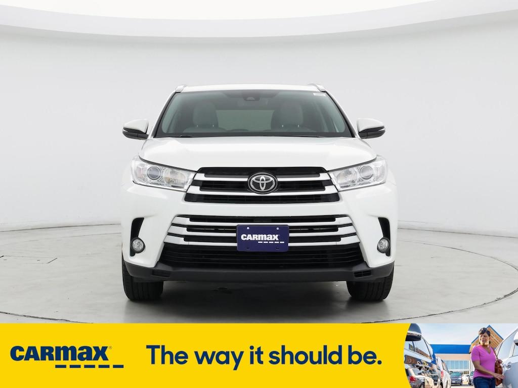used 2017 Toyota Highlander car, priced at $21,998
