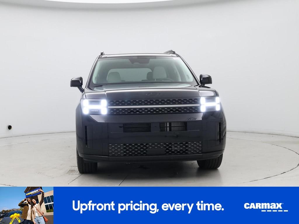 used 2025 Hyundai Santa Fe car, priced at $44,998