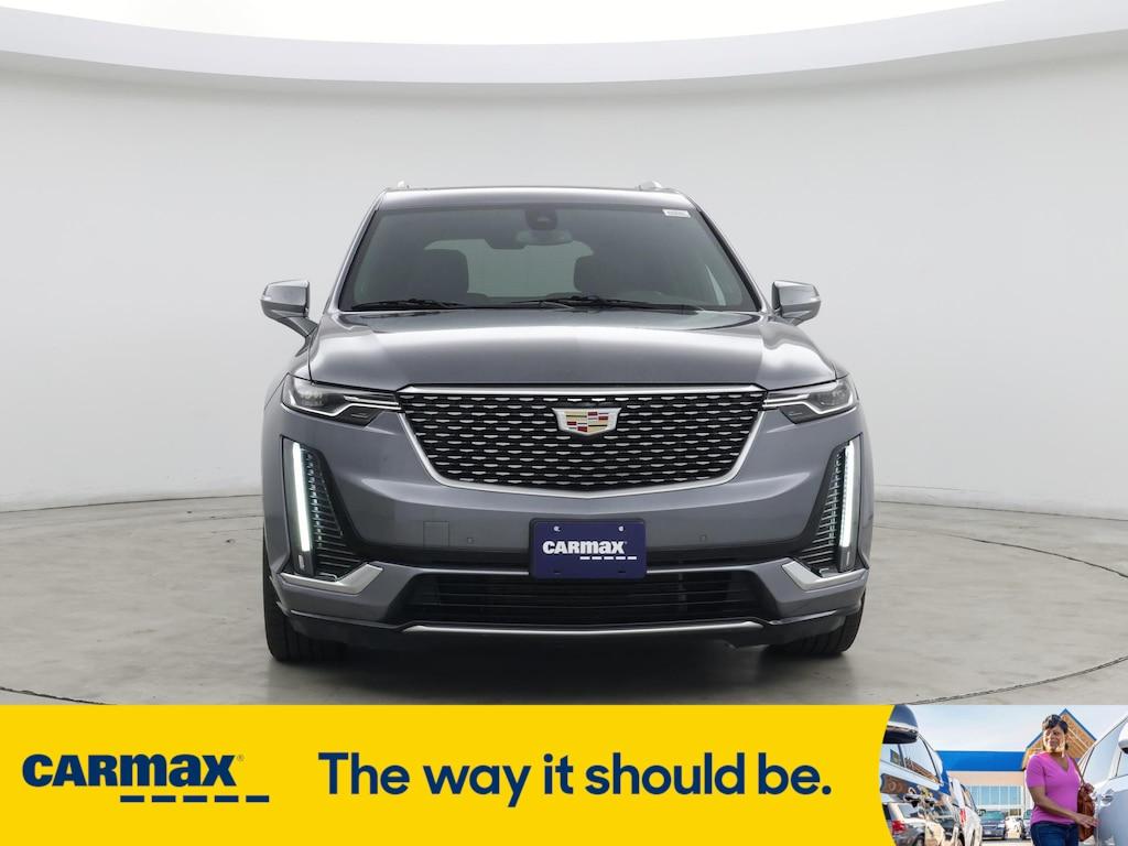 used 2020 Cadillac XT6 car, priced at $32,998