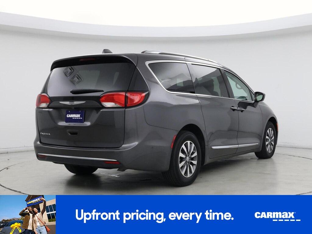 used 2020 Chrysler Pacifica car, priced at $31,998