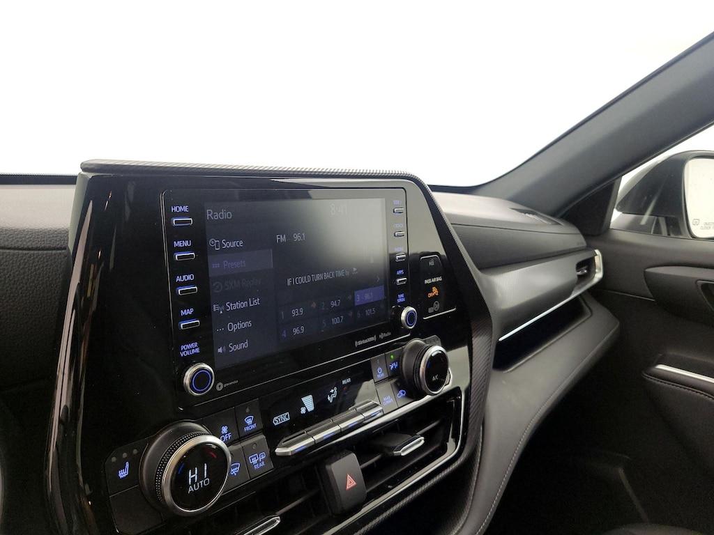 used 2021 Toyota Highlander car, priced at $36,998