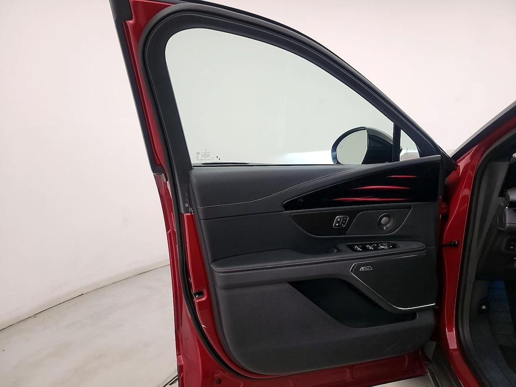 used 2024 Lincoln Nautilus car, priced at $55,998
