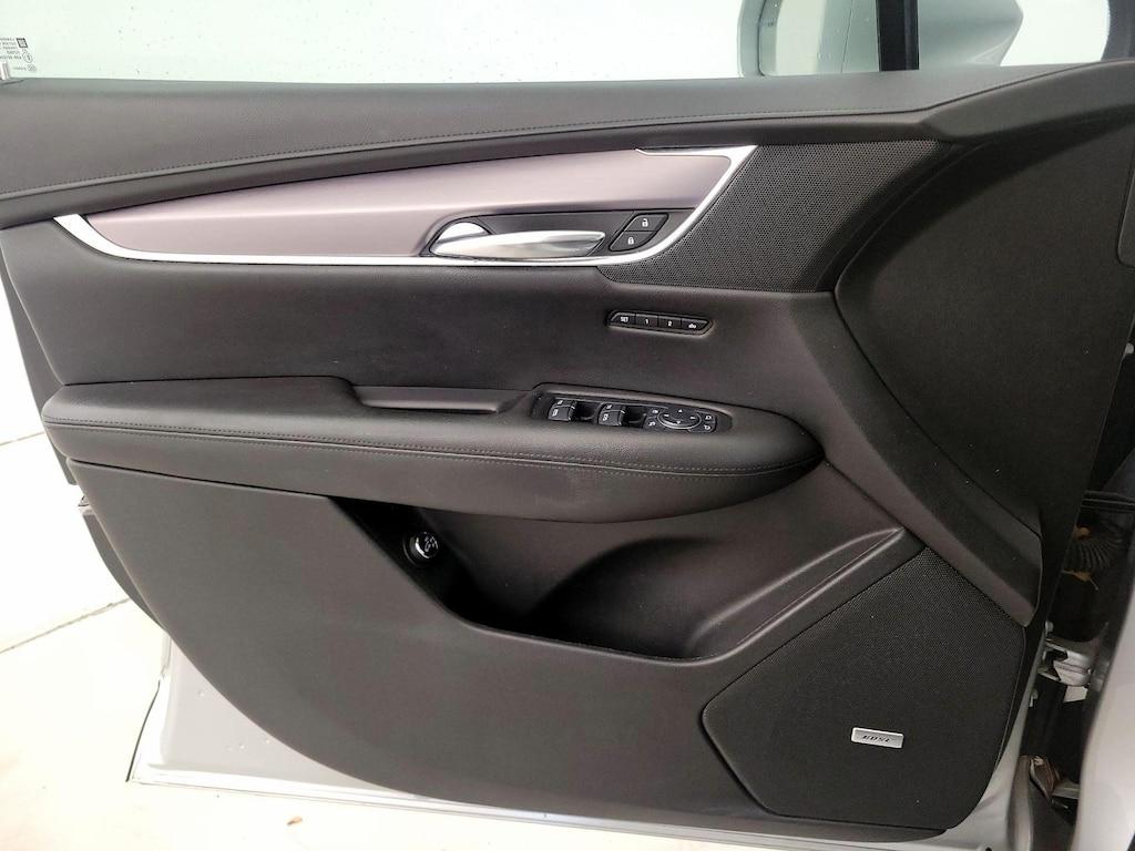 used 2017 Cadillac XT5 car, priced at $19,998