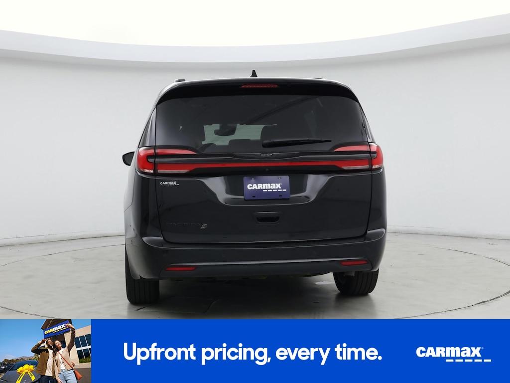 used 2023 Chrysler Pacifica car, priced at $38,998