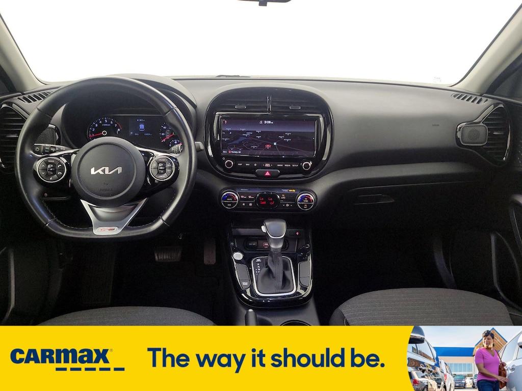 used 2022 Kia Soul car, priced at $17,998